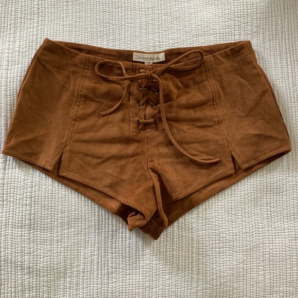 Lace up suede shorts - Picture 1 of 3